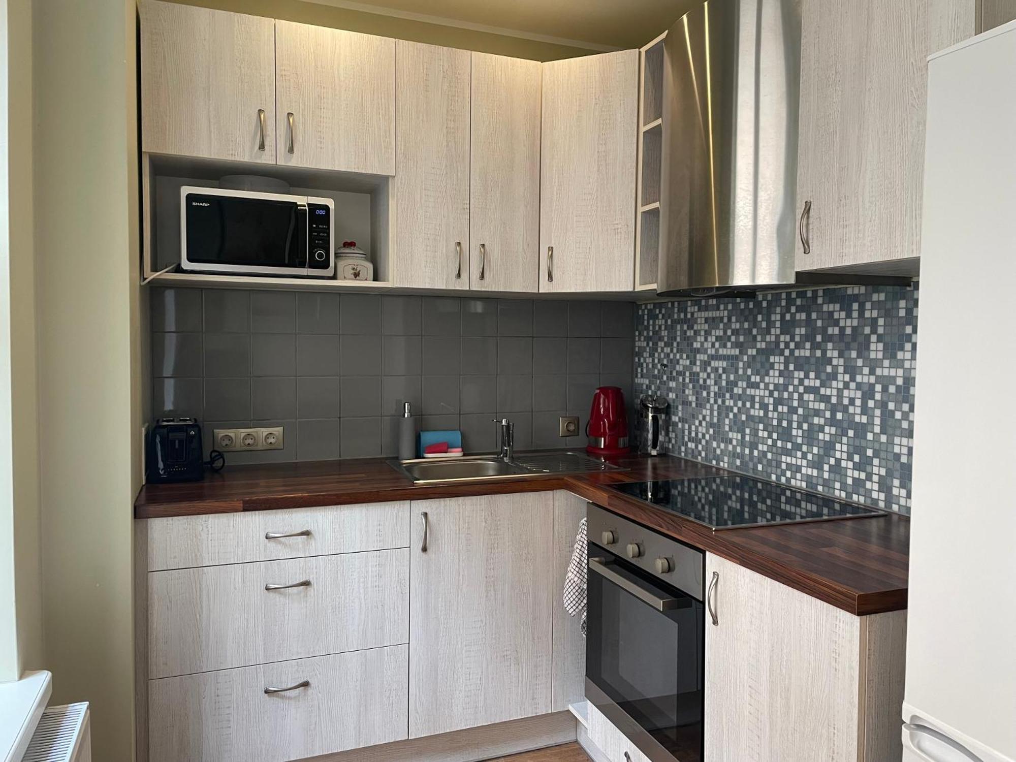 Spacious Holiday Apartment With Wifi And Parking Pärnu Exteriör bild